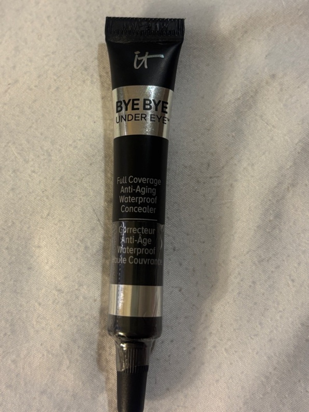 it cosmetics Bye Bye Under Eye Concealer - Light (Ultra Fair)